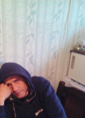 Денис, 37, Россия, Ильинский