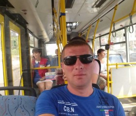 Андрій, 44, Sint-Truiden