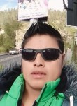Manuel, 18, Quito