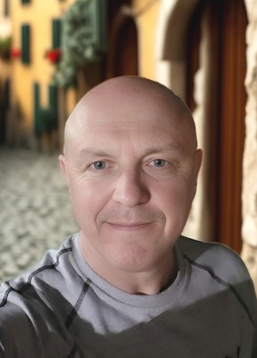 Валерий из Батайска 55 лет