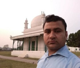 Amit, 40, Bangaon (West Bengal)