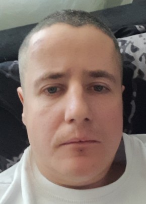 Михаил из Челябинска 39 лет