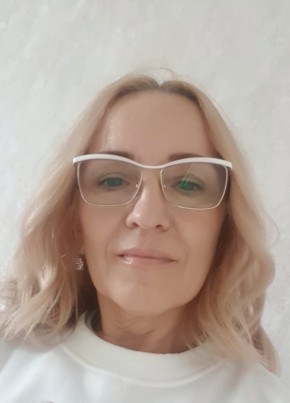 Галина, 58, Россия, Ильский