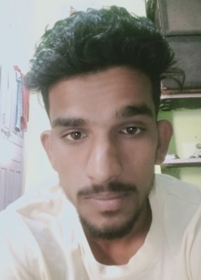 Jamir Shaikh, 22, India, Delhi