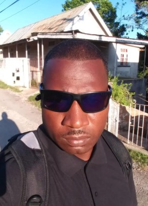 Ray, 42, Jamaica, Kingston