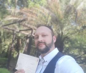 Luiz  Gasparin, 38, Colombo