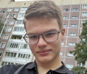 Денис, 18 лет, Санкт-Петербург