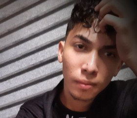 Stevens , 23, Aserri