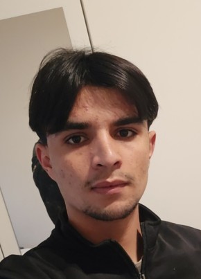 Alex, 23, Austria, Vienna