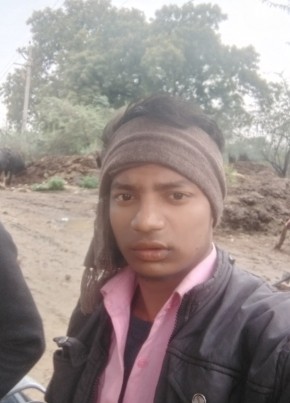Ranaveer, 18, India, Agra