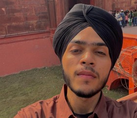 NIKHIL, 23, Amritsar