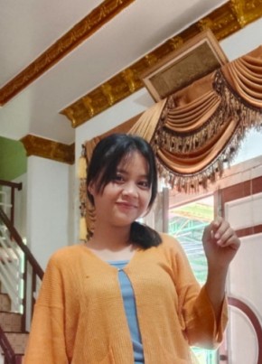 Yanti, 21, Indonesia, Kota Pontianak