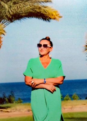 Olga, 54, Russia, Saint Petersburg