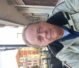 Piero, 58, Rome