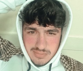 Erdem, 21, Ankara