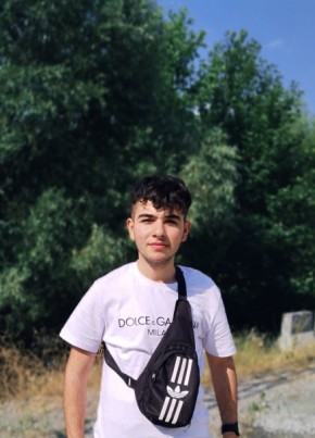 İbrahim, 19, Turkey, Gaziantep