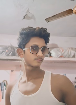 jabir, 18, India, Mumbai