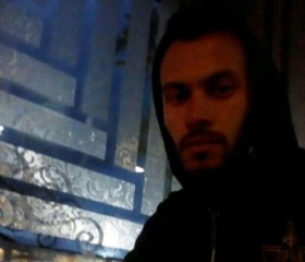 Fayssal, 31, Trasacco