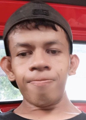 Sharil из Kuala Lumpur 60 лет