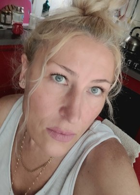 Света из Саратова 45 лет