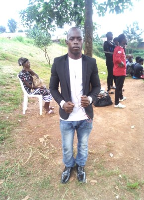 Daniel, 26, Uganda, Kampala