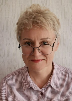 Полина, 58, Россия, Сочи