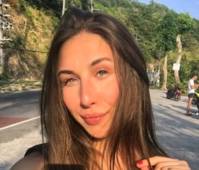 Chloe rose, 32, Cotonou