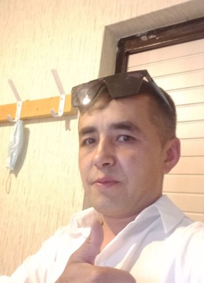 Умед, 33, Россия, Ачинск