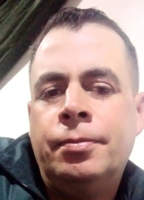 Luis из San Cristóbal 18 лет