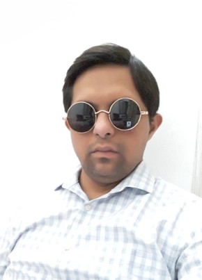 Shahnawaz Naseem, 36, India, Bareilly