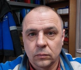 Илья, 48 лет, Челябинск