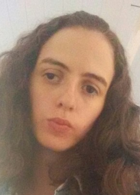 Larissa, 23, República Federativa do Brasil, Blumenau