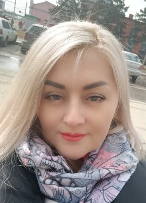 Оксана, 45, Россия, Барнаул