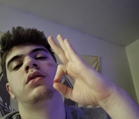 S.dot, 18, Philadelphia