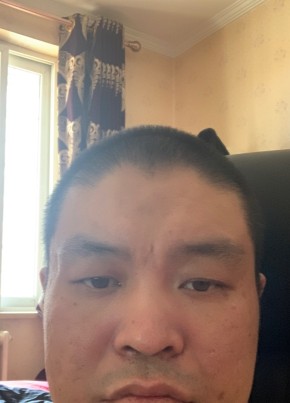 龙哥, 32, China, Beijing