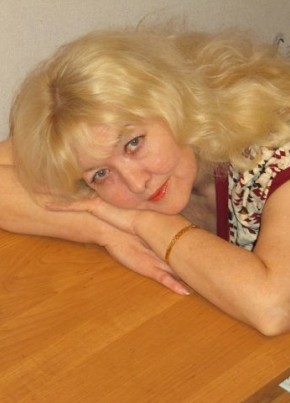 Анна, 64, Россия, Омск