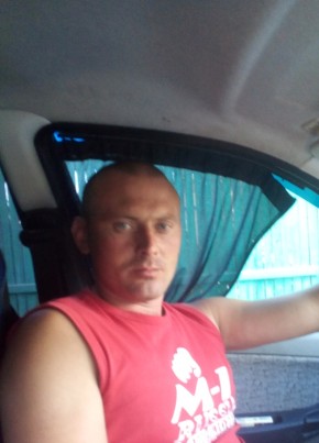 Андрей, 36, Россия, Красноармейск (Саратовская обл.)