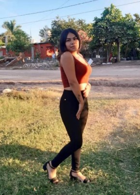 Maria lara, 26, Estados Unidos Mexicanos, Culiacán