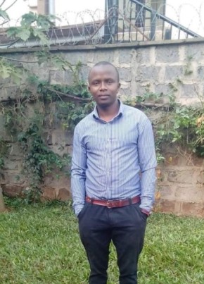 Simon, 31, Kenya, Nairobi