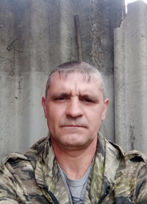 Александр, 44, Россия, Панино