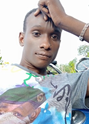Omar, 27, République de Guinée, Conakry