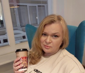 Kris, 46, Saint Petersburg