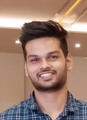 Clyde, 25, India, Mysore