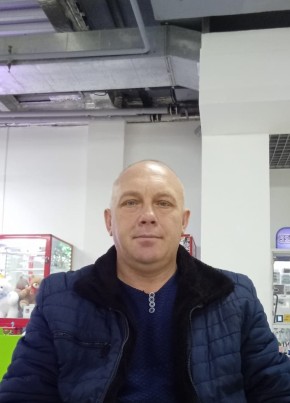 Андрей из Шелехова 52 года