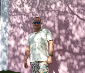 Adel Robertovich, 39, Huizhou
