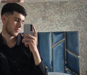 Vusal, 20, Baku