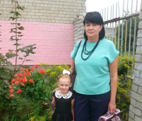 Алена, 57 лет, Дніпро