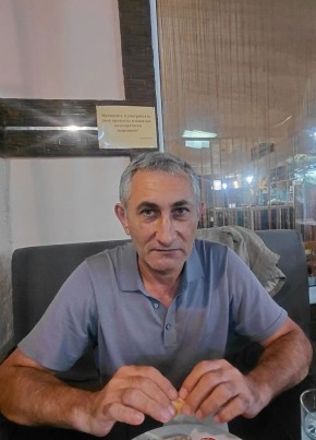 Булат из Грозныя 53 года