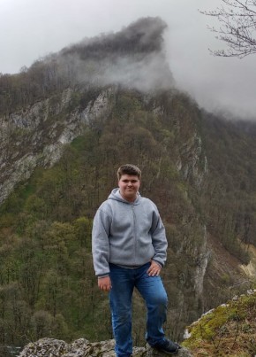 Иван, 20, Россия, Коломна
