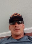 Luis, 32  , Arlington (State of Texas)